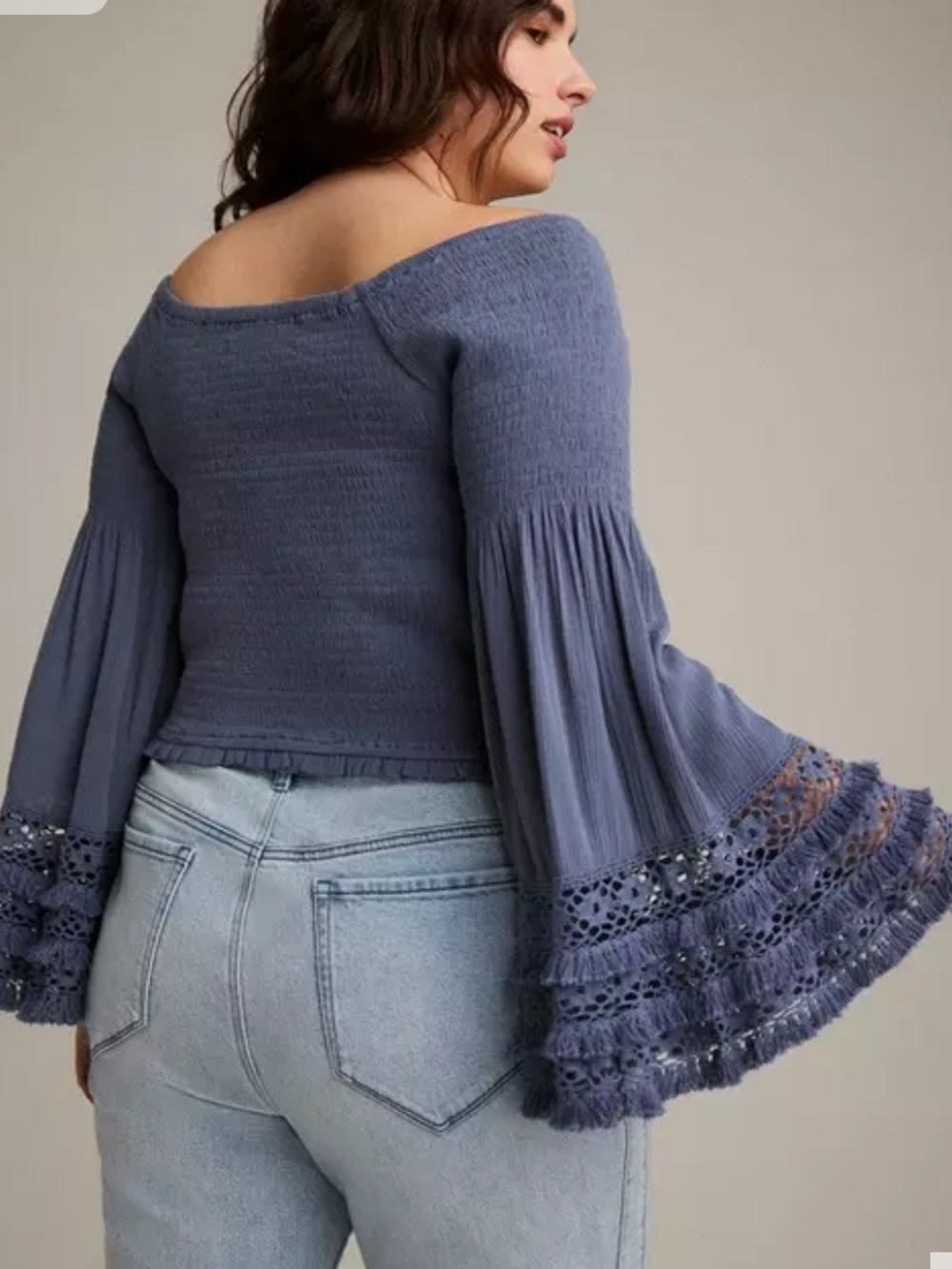 Torrid Festi Off-Shoulder Crop Top Blue Bell Sleeves Size 1 - Picture 2 of 2